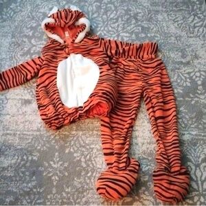 Old Navy 4T 5T Tiger Costume